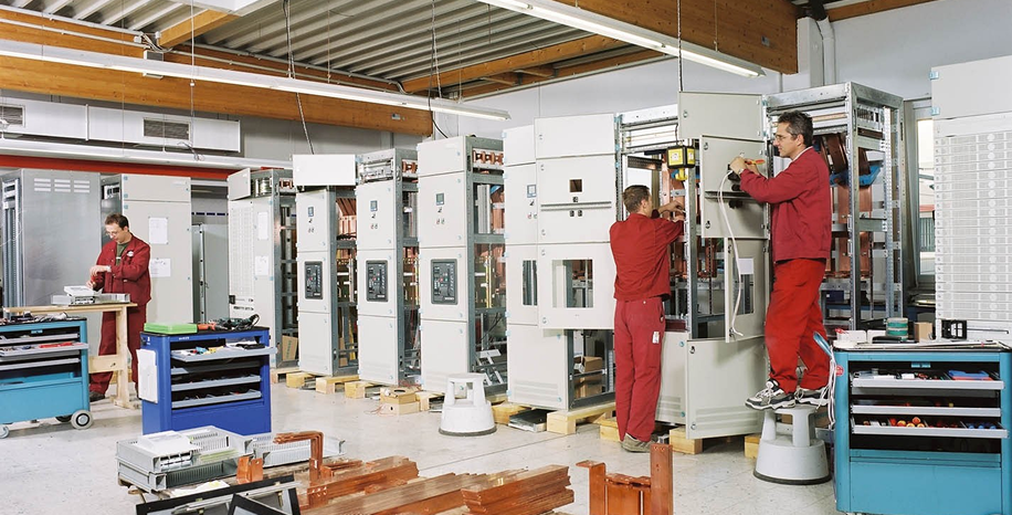 Schaltanlagenbau im SAV-Gebäude